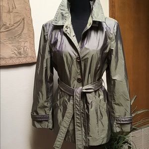 SM2 light shiny moss green jacket